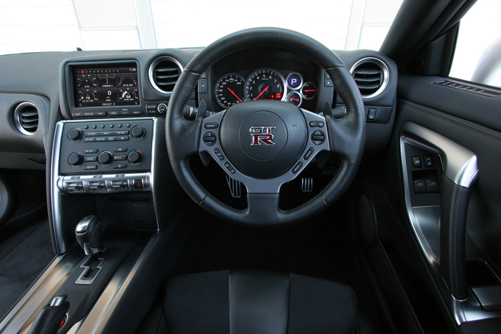 GT: Nissan GT-R - Rekordjagd auf Japanisch 