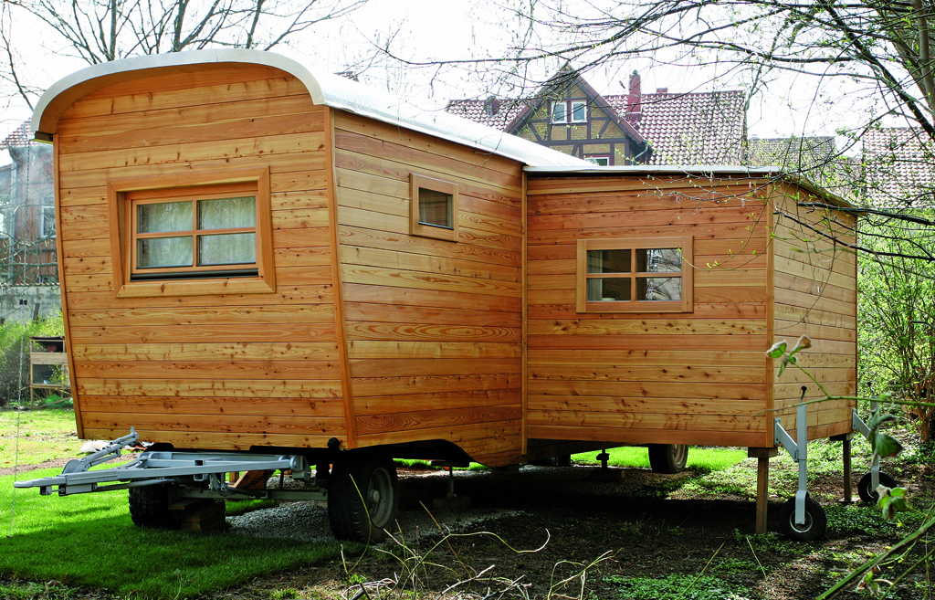 Holzwohnwagen: Holz-Schnitzer