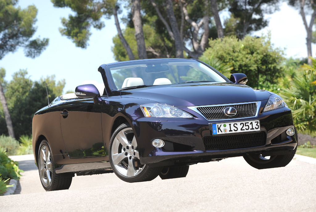 IS 250: Presse-Präsentation Lexus IS 250 C: Eine Lücke weniger