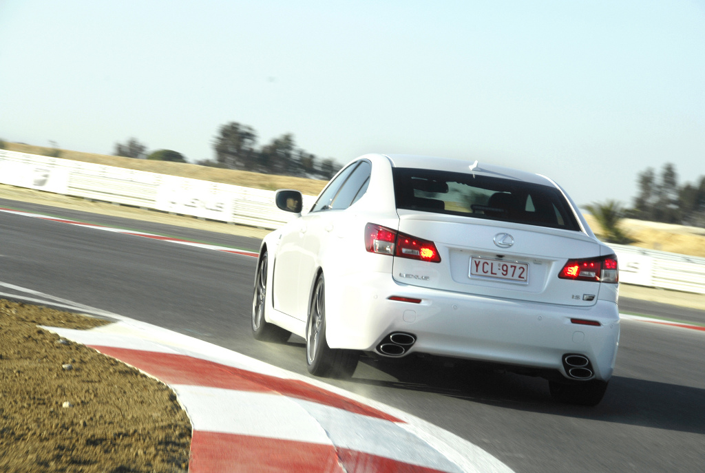 IS-F: Lexus IS-F: Timo Glocks Dienstwagen ist eine Spaßkanone