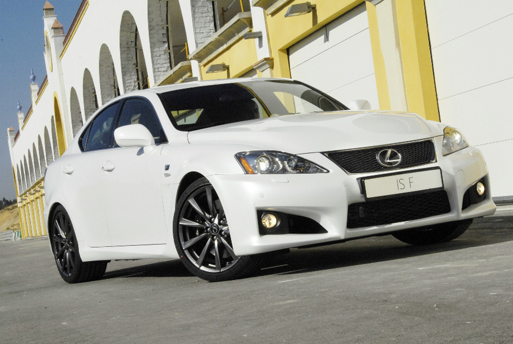IS-F: Lexus IS-F: Timo Glocks Dienstwagen ist eine Spaßkanone