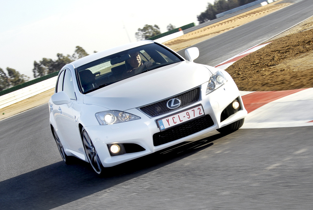 IS-F: Lexus IS-F: Timo Glocks Dienstwagen ist eine Spaßkanone