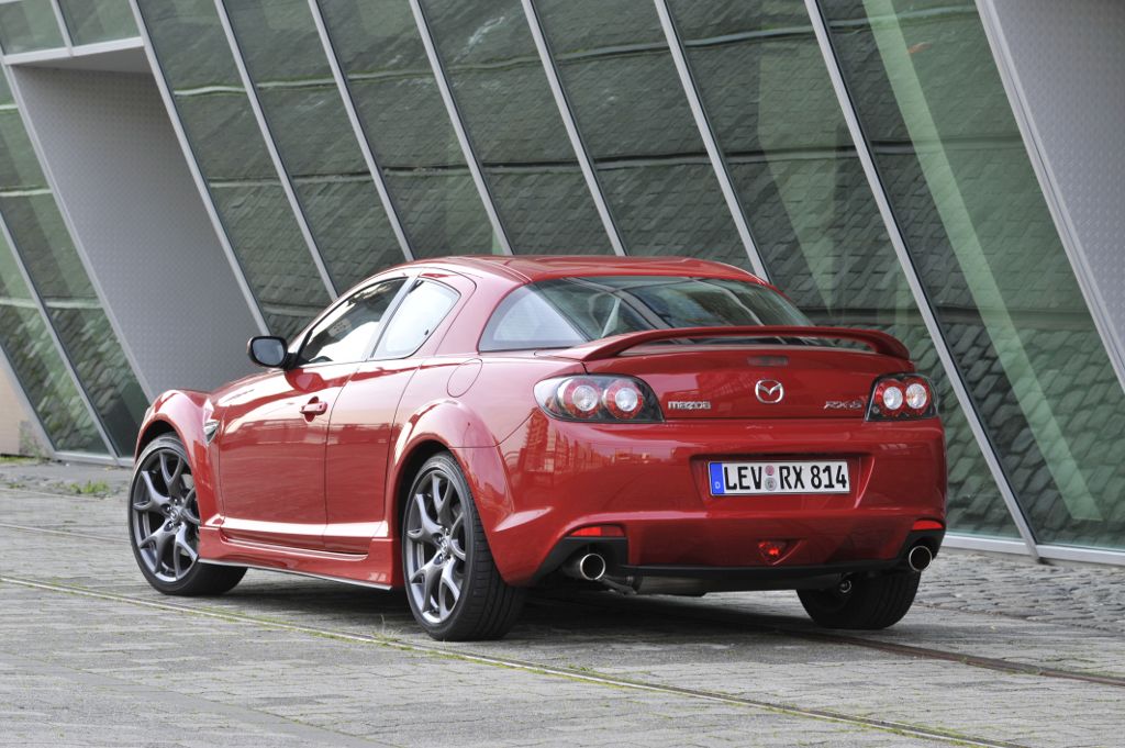 Mazda überarbeitet den RX-8