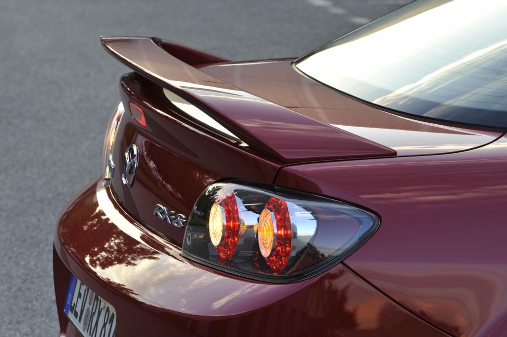 Mazda überarbeitet den RX-8