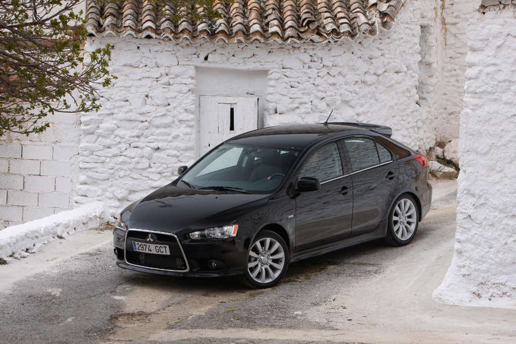 Mitsubishi Lancer ab sofort auch mit 1,5-Liter-Benzinmotor