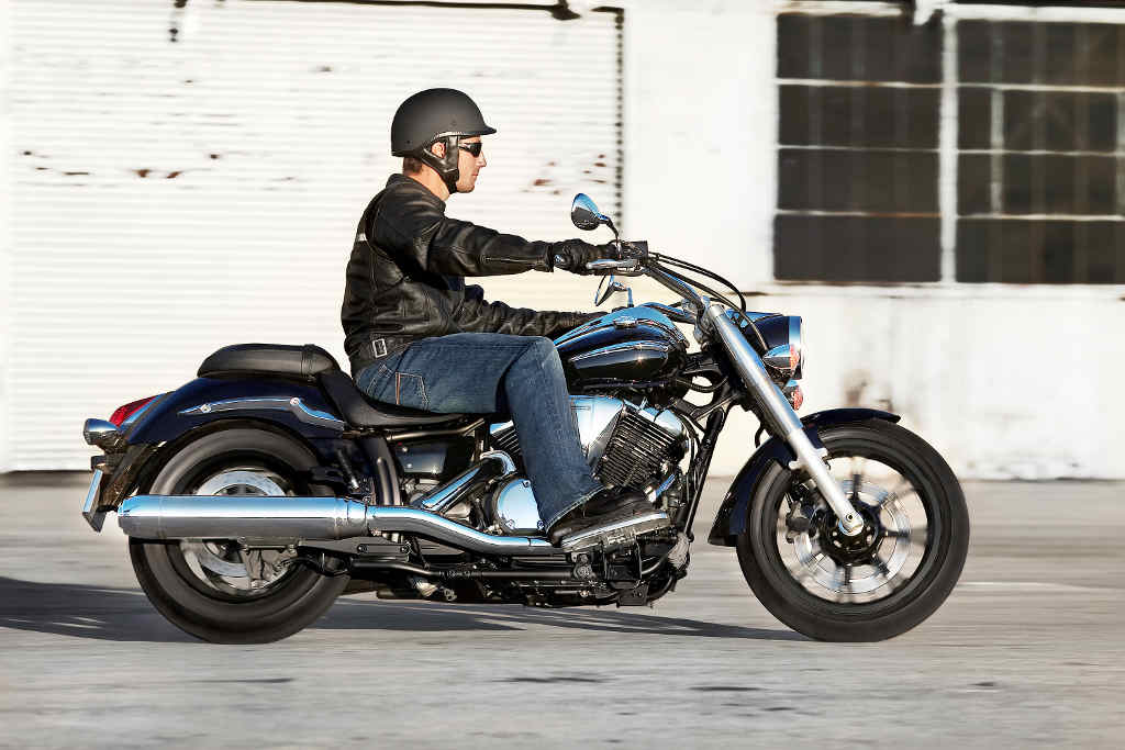 Motorradmarken: Fahrbericht Yamaha XVS 950 Midnight Star: Flotter Kreuzer 