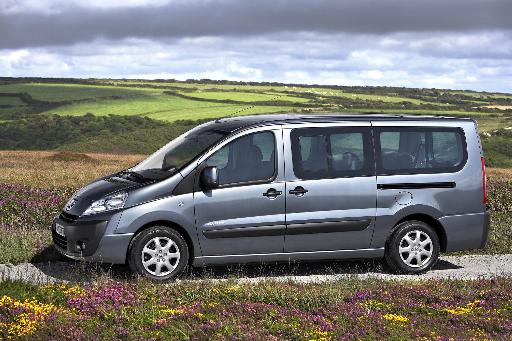 News: Peugeot Expert Tepee: Viel Raum für die Großfamilie 