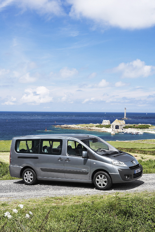 News: Peugeot Expert Tepee: Viel Raum für die Großfamilie 
