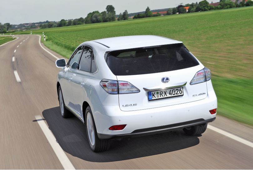 News: SUV wollen sparsamer werden 