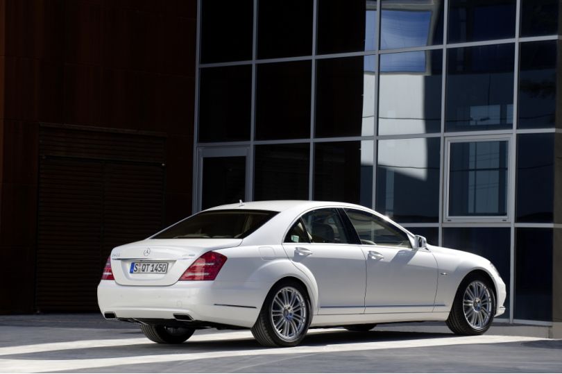 News: Umweltzertifikat für Mercedes-Benz S 400 Hybrid