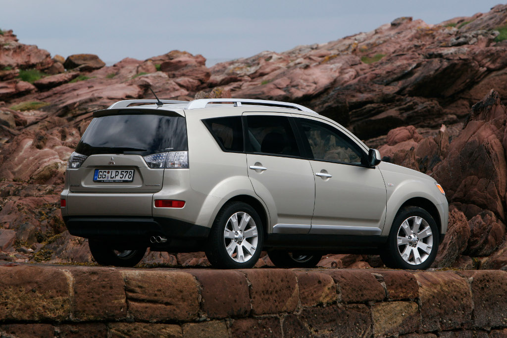 Outlander: Mitsubishi bringt Outlander Aktionsmodell
