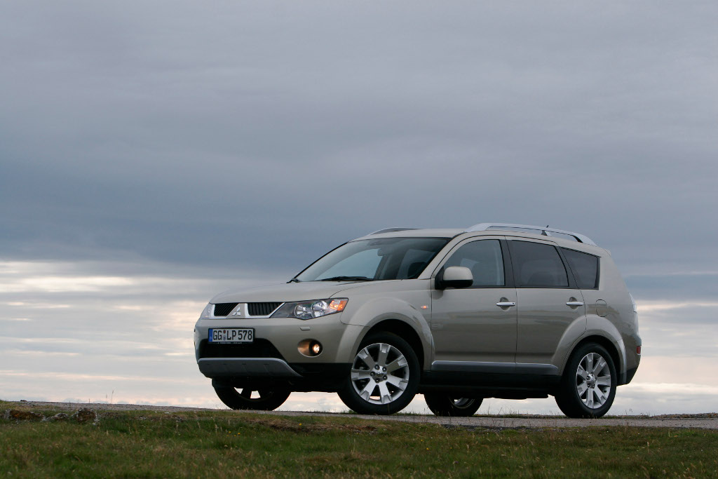 Outlander: Mitsubishi bringt Outlander Aktionsmodell