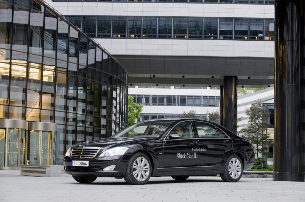 Passend zum Superwahljahr 2009: Politiker und ihre Autos Ein Autotraum wird wahr!