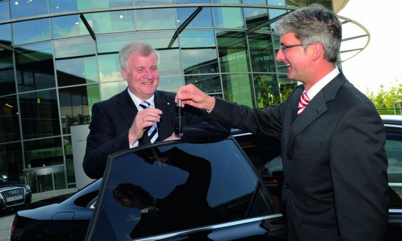 Passend zum Superwahljahr 2009: Politiker und ihre Autos Überlegst Du noch oder fährst Du schon?