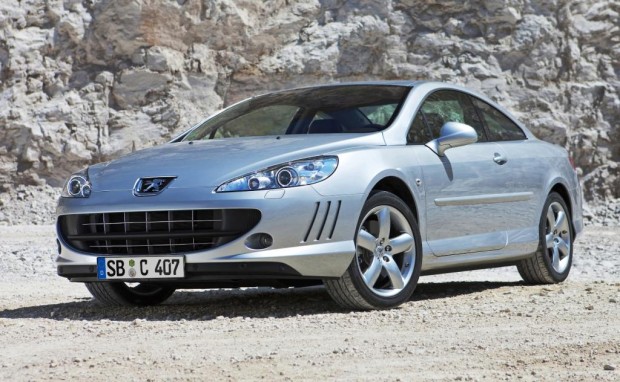 Peugeot 407 Coupé mit stärkeren Motoren