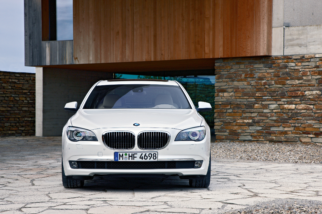 Presse-Präsentation BMW 760Li: Besuch im Paralleluniversum