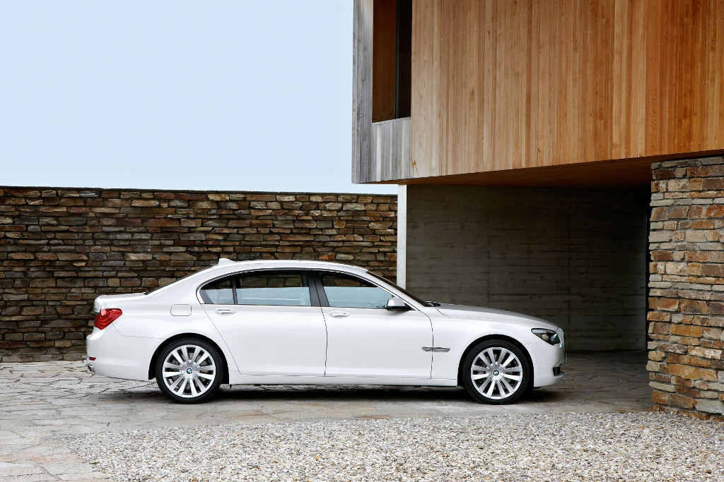Presse-Präsentation BMW 760Li: Besuch im Paralleluniversum