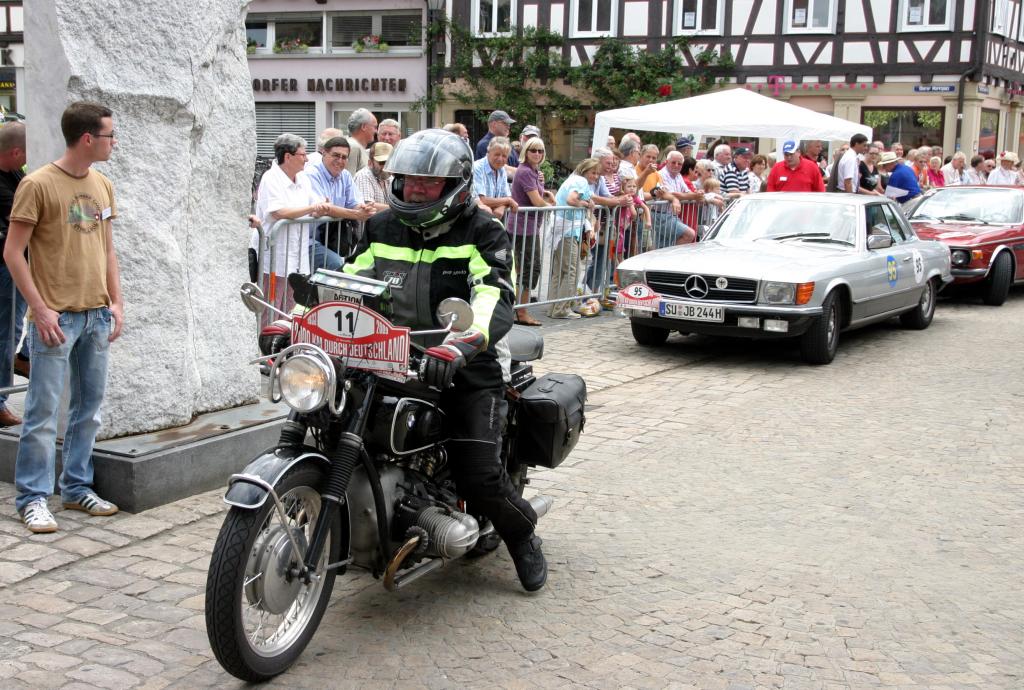 Rückschau auf die Oldtimerrallye 2000 km durch Deutschland