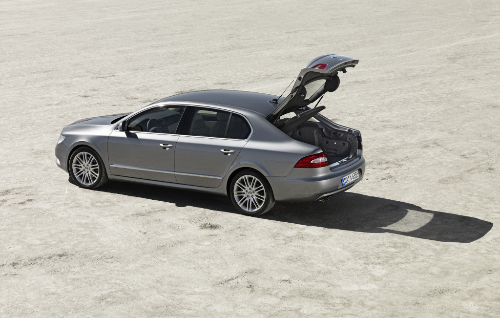 Superb: Škoda Superb: Eleganz & Komfort zu einem vernünftigen Preis