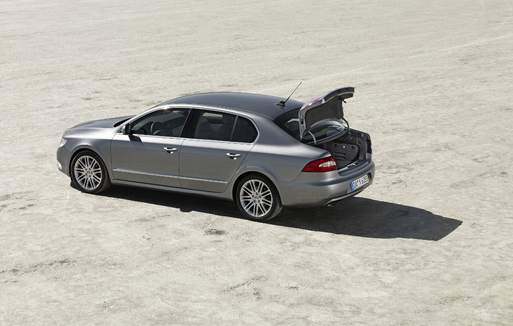Superb: Škoda Superb: Eleganz & Komfort zu einem vernünftigen Preis