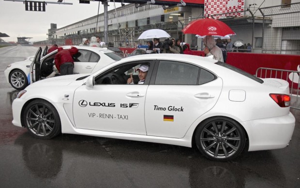 Timo Glock steuerte Lexus IS F als Renntaxi