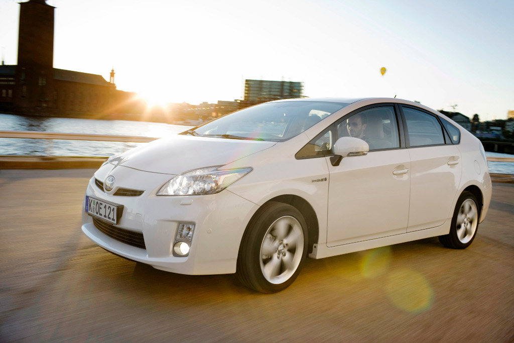 Toyota Prius liegt über Plan 