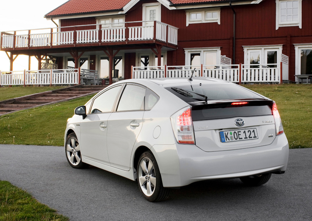 Toyota Prius liegt über Plan 