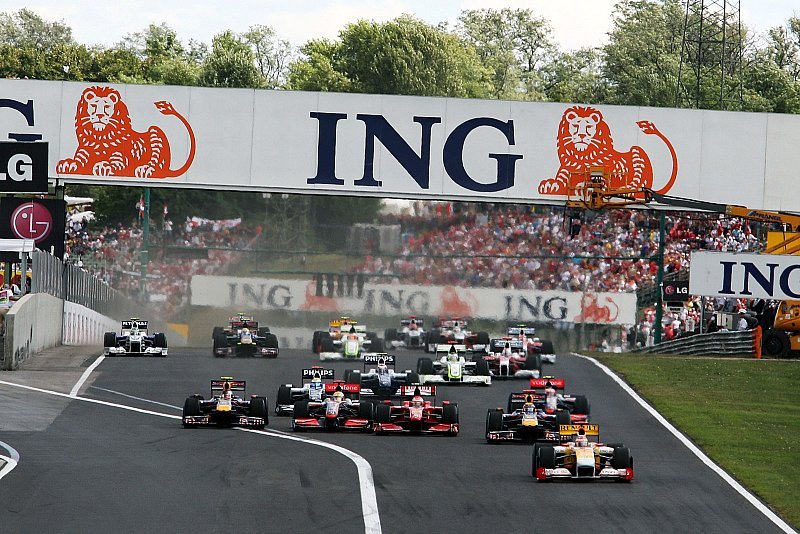 Ungarn GP: Hamilton gewinnt vor Räikkönen
