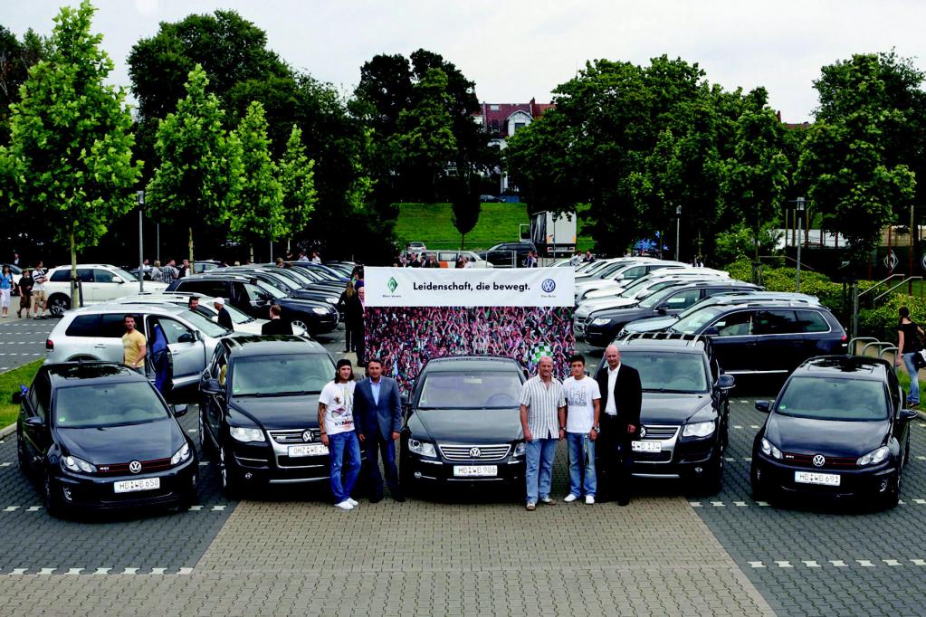VW-Fahrzeuge für Bremens Fußballer 