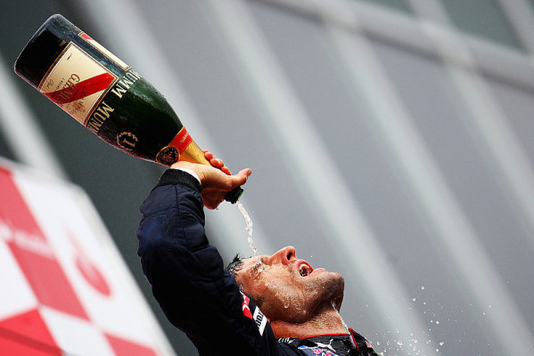 Webber bleibt bei Red Bull: Auch 2010 Vettels Teamkollege