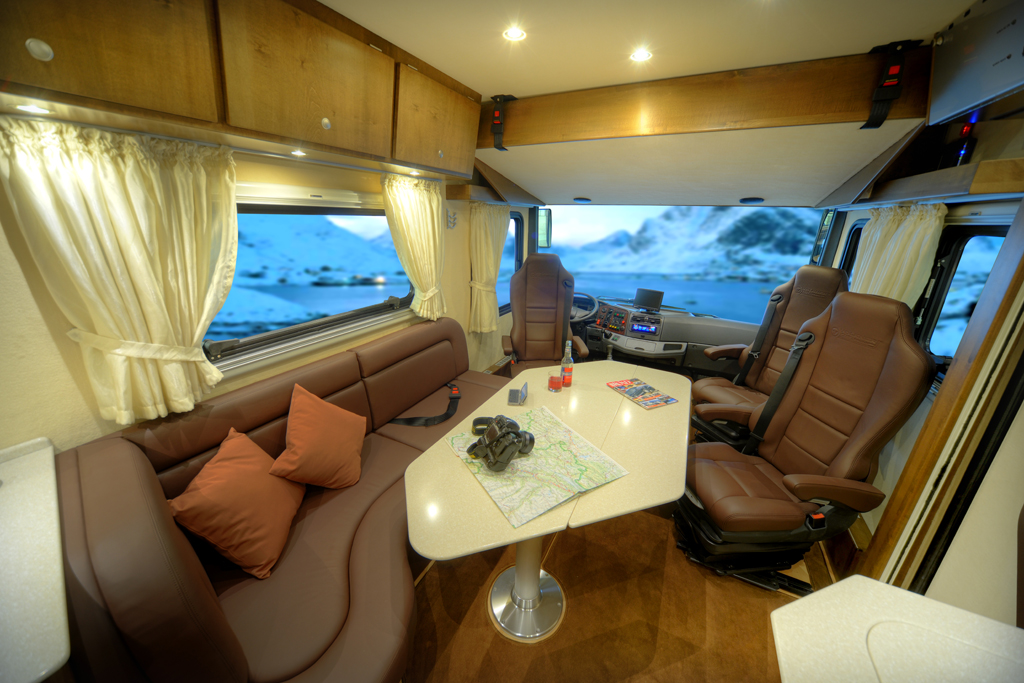 Wohnmobile: Volkner Mobil 830 HG Adventure Line: Ach Du dickes Ding