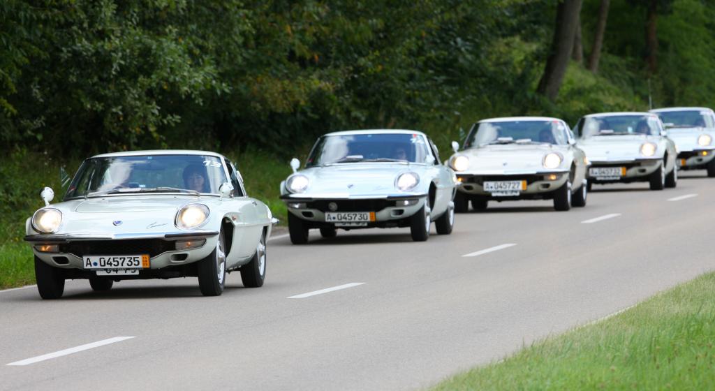 19 Mazda Cosmo 110 Sport kamen in Gersthofen zusammen