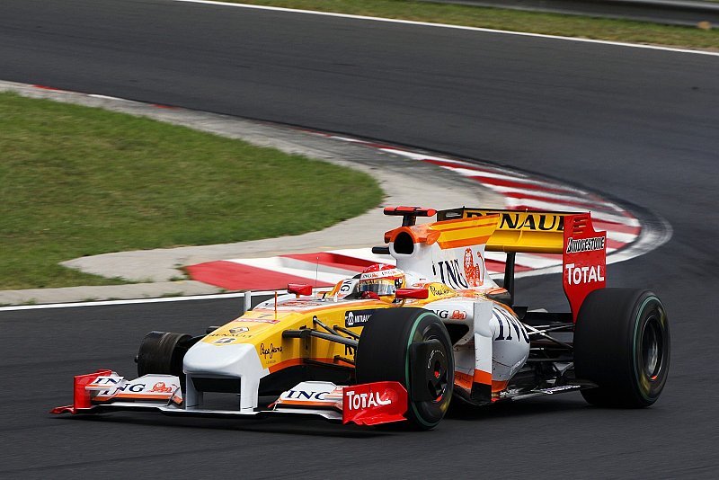 2. Freies Training : Alonso kollidiert mit Heidfeld