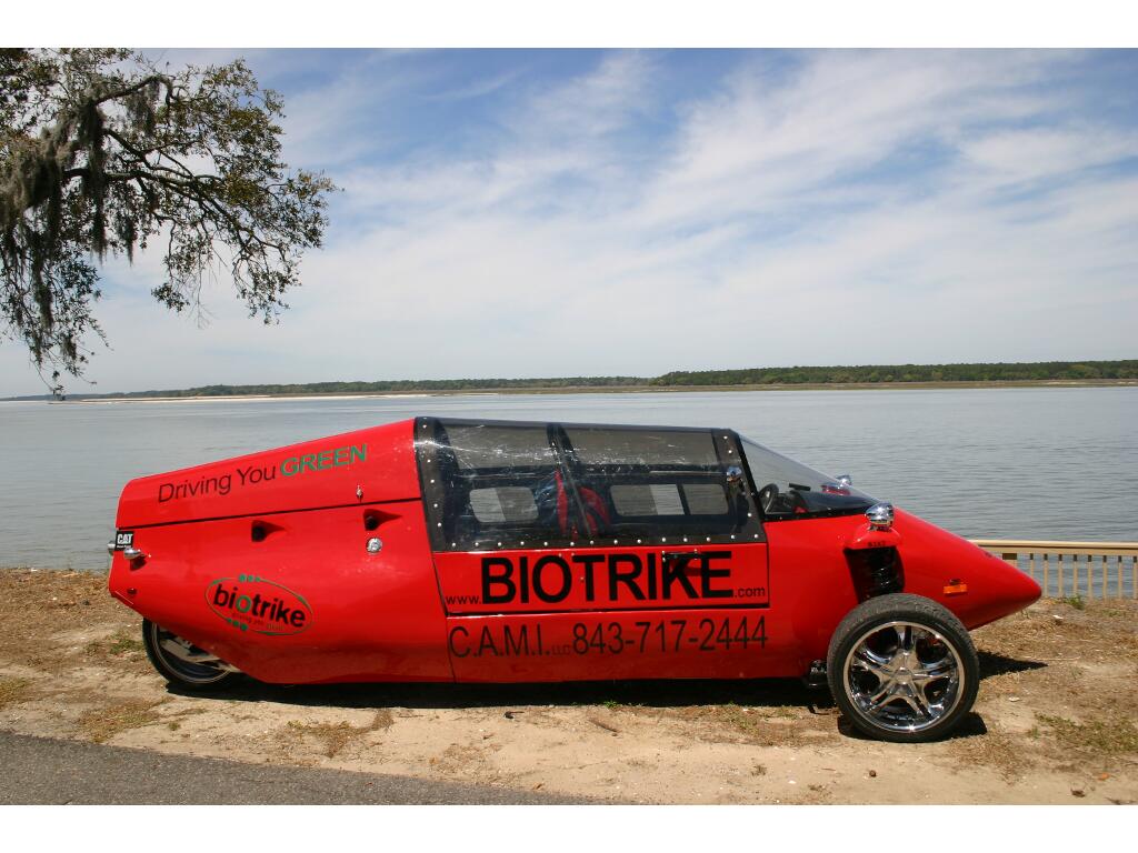 Alternative Antriebe: Biotrike: Selbstzünder-Dreirad