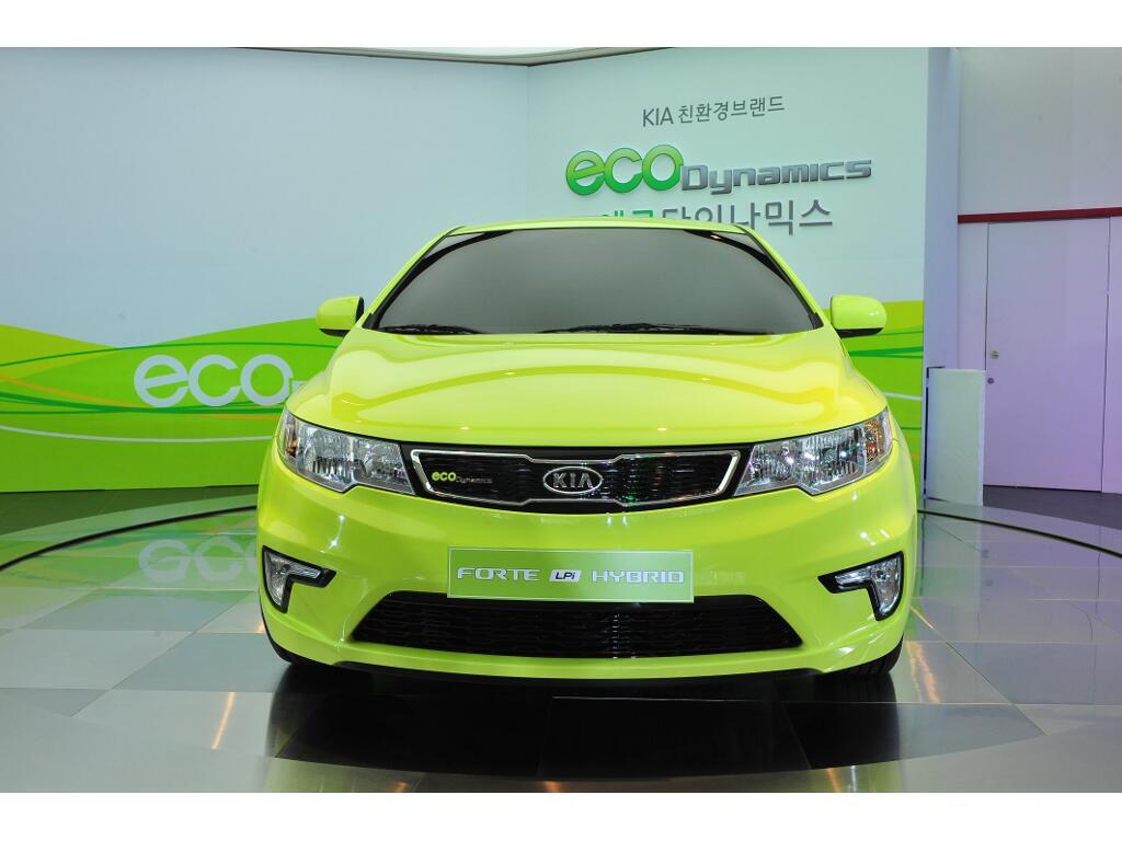 Automarken A - Z: Kia bringt sein erstes Hybrid-Fahrzeug