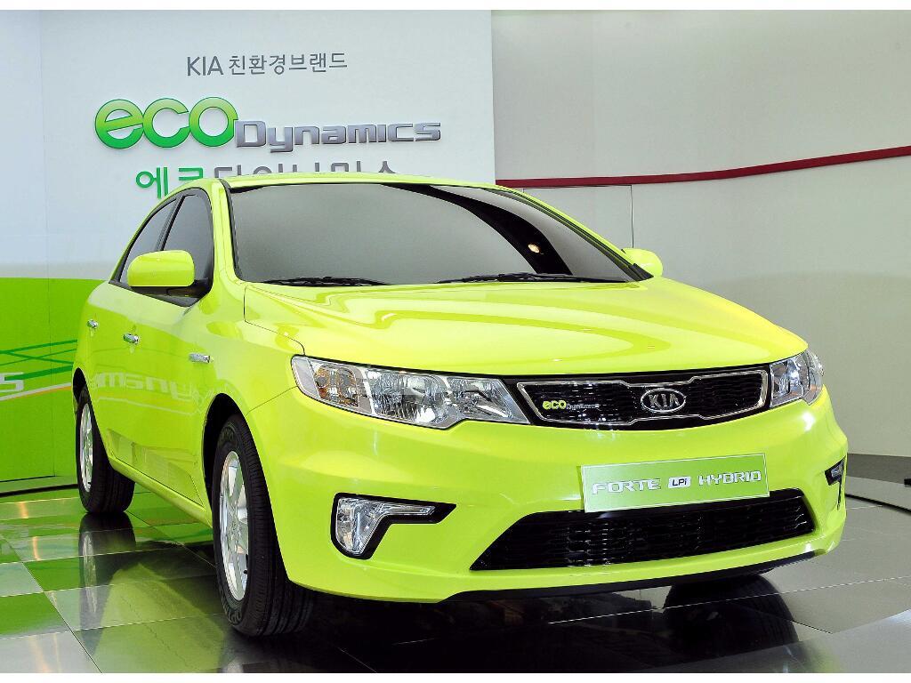 Automarken A - Z: Kia bringt sein erstes Hybrid-Fahrzeug