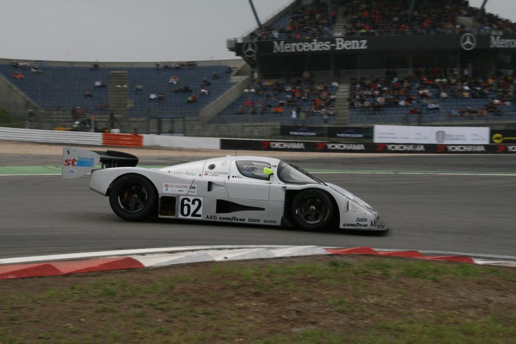 Avd-Oldtimer-Grand-Prix: Nebel und Sonnenschein auf dem Nürburgring - Bild(3)