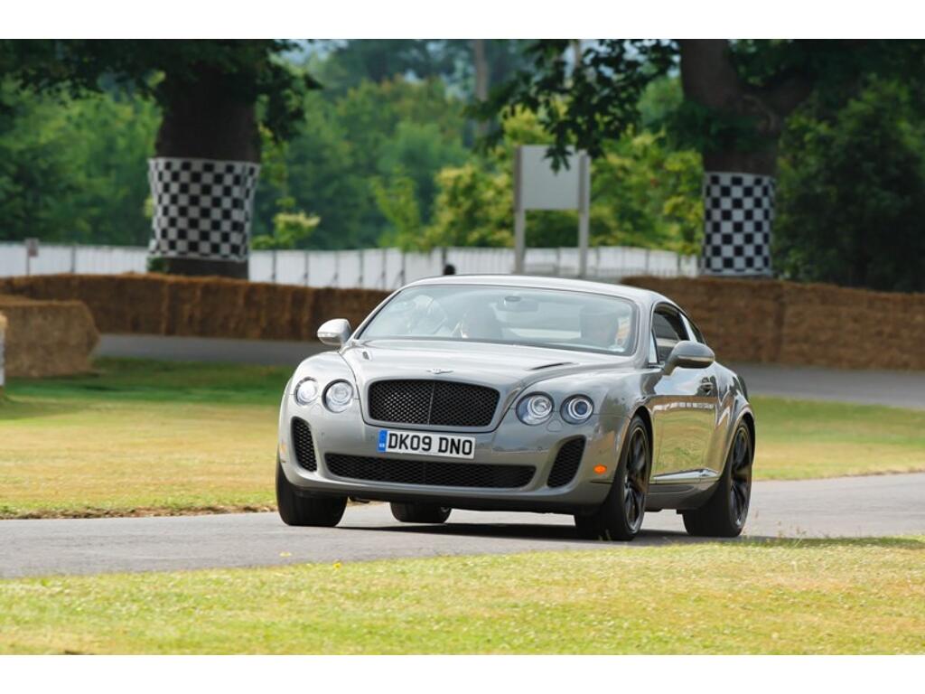 Continental: Bentley Continental GT Supersports sprintet bis 329 km/h 
