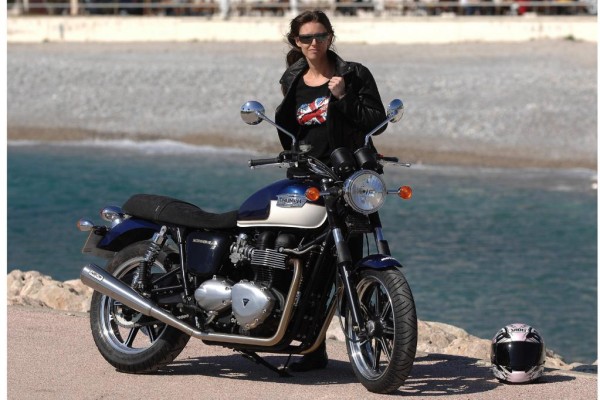 Fahrbericht Triumph Bonneville SE: Klassik trifft Moderne 