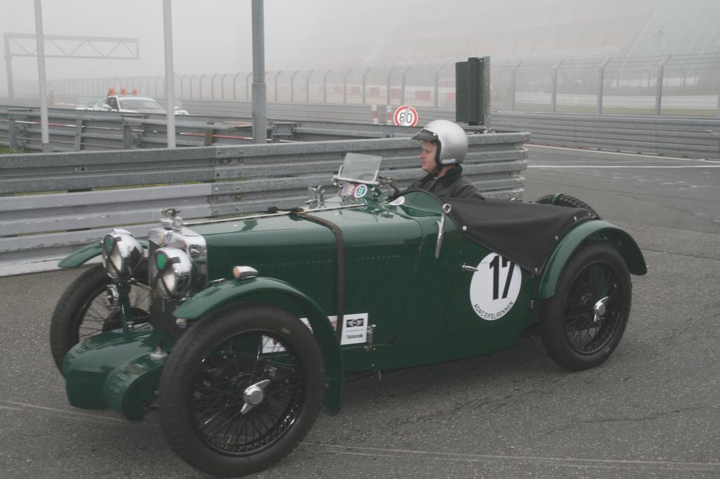 Fotoshow vom 37. Avd-Oldtimer-Grand-Prix auf dem Nürburgring - Bild(8)