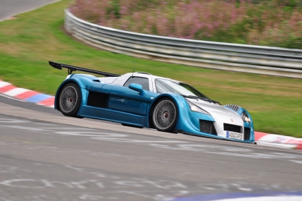 Gumpert apollo sport: Rekordfahrt durch die grüne Hölle - Bild(3)