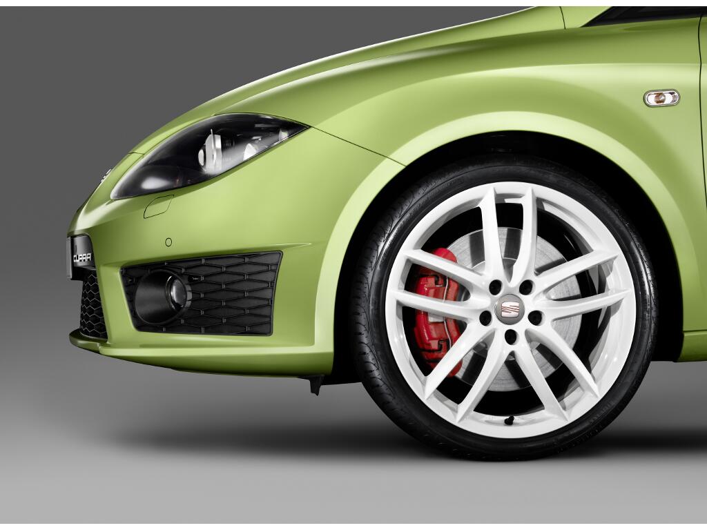 IAA Frankfurt: IAA 2009: Seat präsentiert den Leon Cupra R