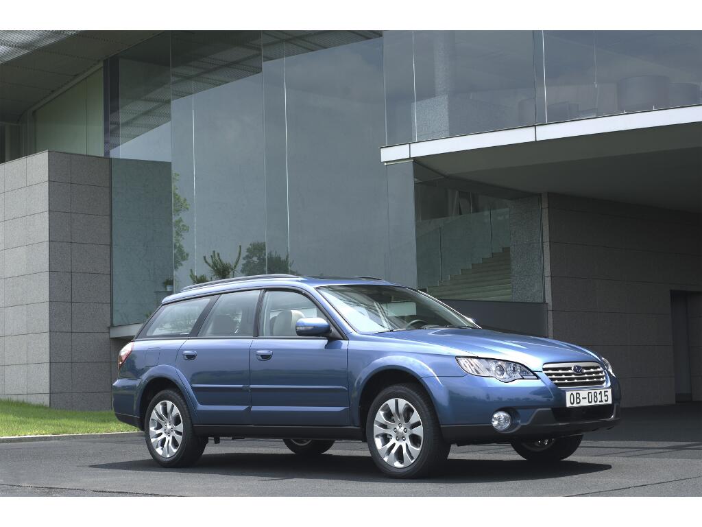 IAA Frankfurt: IAA 2009: Subaru präsentiert neuen Legacy und Outback