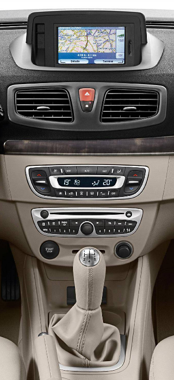 IAA Frankfurt: IAA 2009: Weltpremiere des Renault Fluence