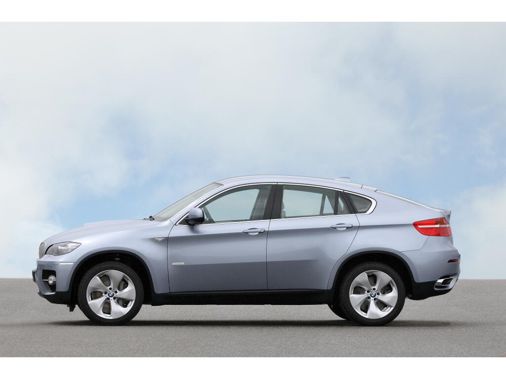 IAA Frankfurt: Oberklasse-BMW mit Hybridantrieb kommt im April 