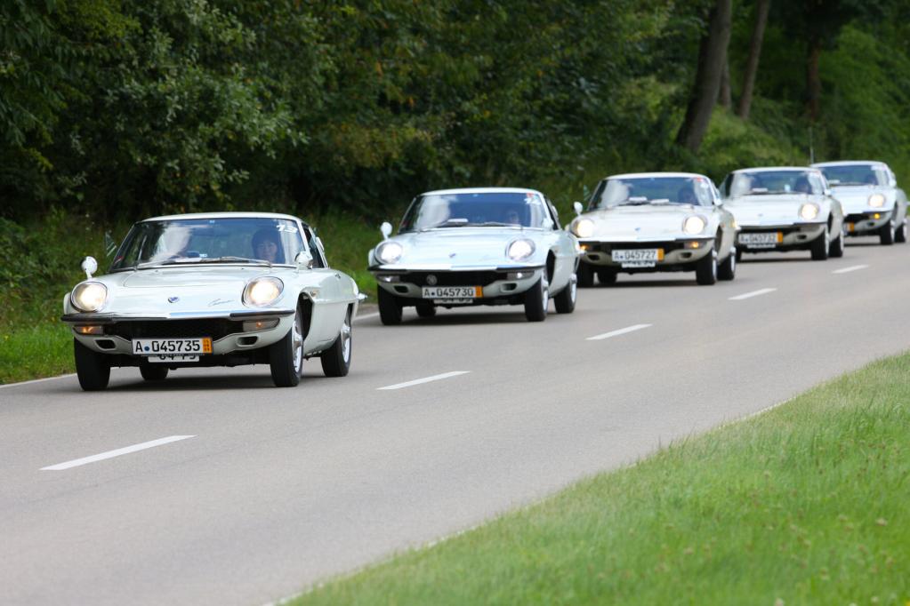Wankel-Sportwagen zum Fan-Treffen verfrachtet 
