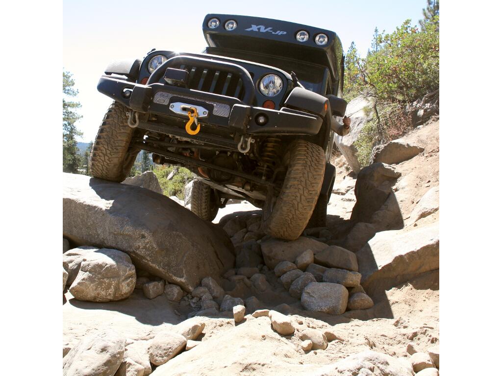 Wrangler: EarthRoamer XV-JP überwindet Rubicon Trail