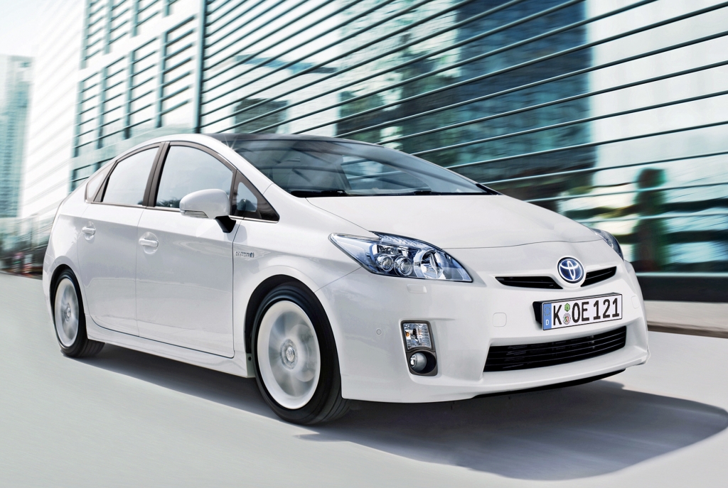 Automarken A - Z: Toyota bleibt bei unterschiedlichen Batterietechnologien
