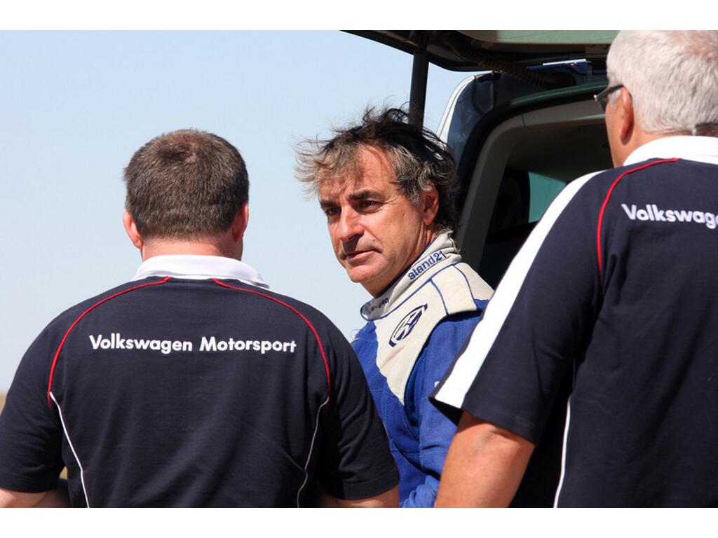 Automarken A - Z: Volkswagen nimmt an Silk-Way-Rallye teil