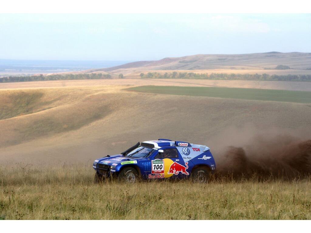 Automarken A - Z: Volkswagen nimmt an Silk-Way-Rallye teil
